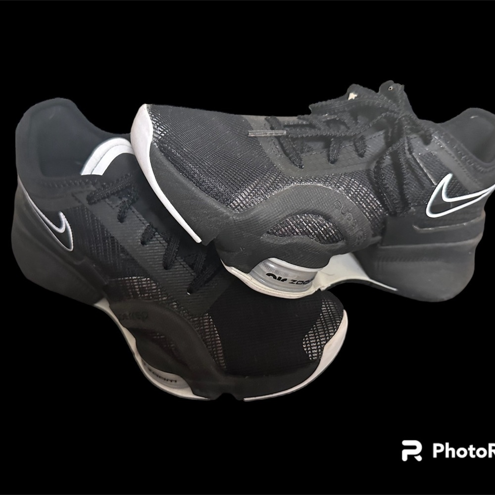 Nike HIIT shoes